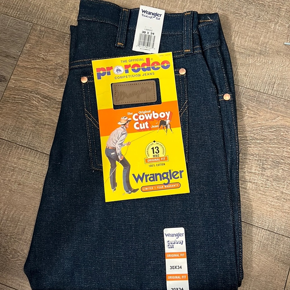 Men’s wrangler jeans 30x34 original fit